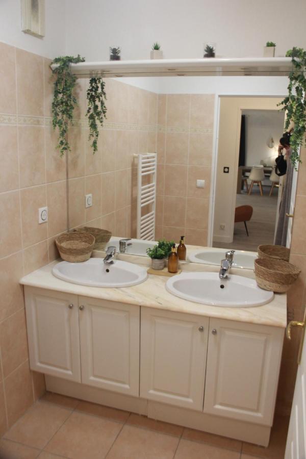 La Villa Ondine - Spacieux Appartement Sur Les Collines Nicoises - Piscine - 2 Parkings - Clim - Wifi Nizza Exterior foto