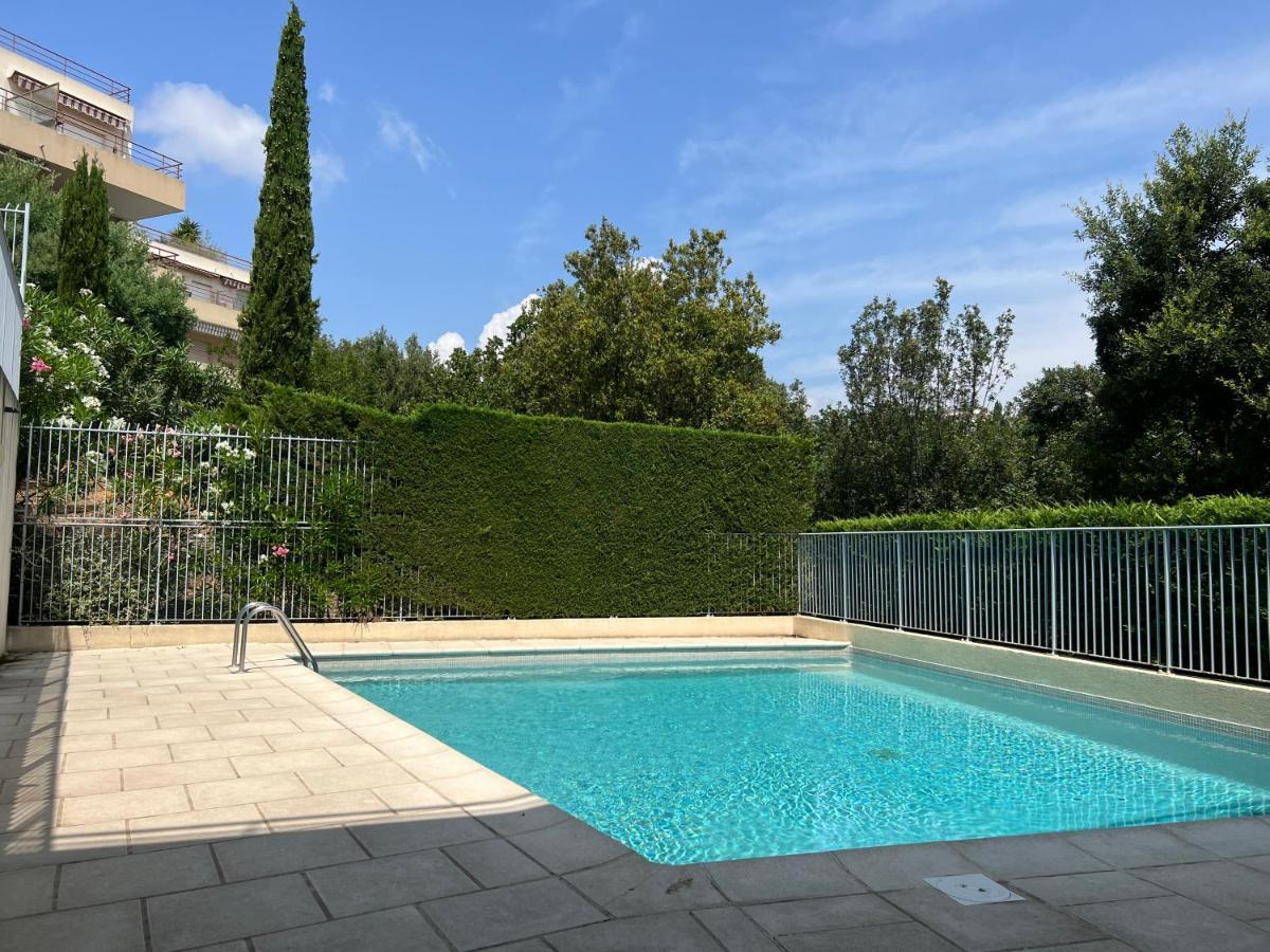 La Villa Ondine - Spacieux Appartement Sur Les Collines Nicoises - Piscine - 2 Parkings - Clim - Wifi Nizza Exterior foto